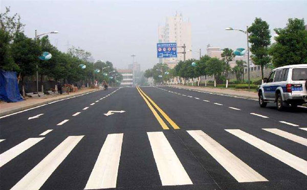 向阳街道标线涂料在向阳街道环氧地坪项目中的选择与应用